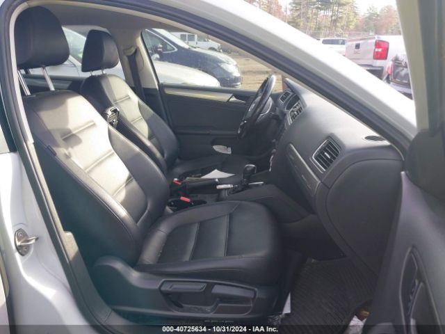 3VWDB7AJ5HM405773 Volkswagen Jetta 1.4t Se
