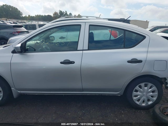 Nissan Versa 1.6 S 2016 3N1CN7AP2GL917959 Image 14