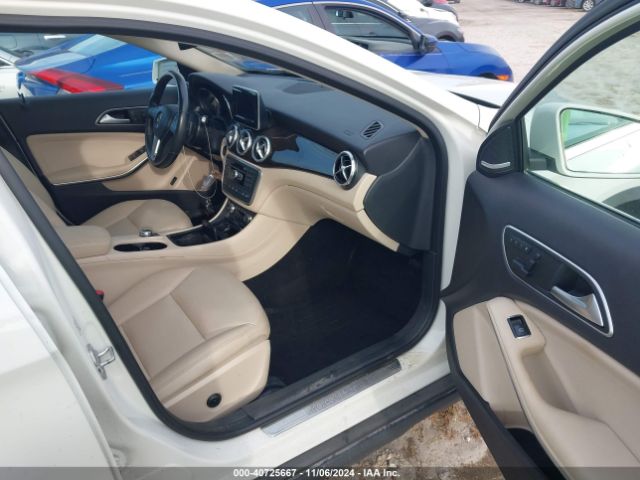 WDCTG4GB0FJ159704 Mercedes-Benz Gla 250 4matic