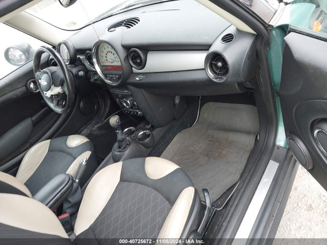 2012 MINI COOPER WMWSU3C56CT257136 Photo 4