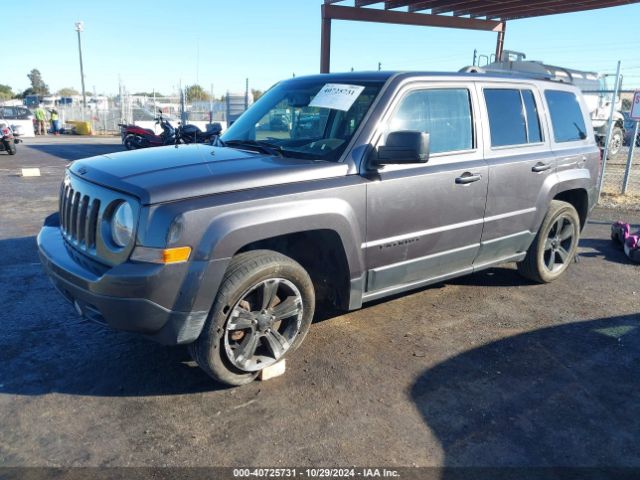 1C4NJPBA1FD372336 Jeep Patriot Altitude Edition