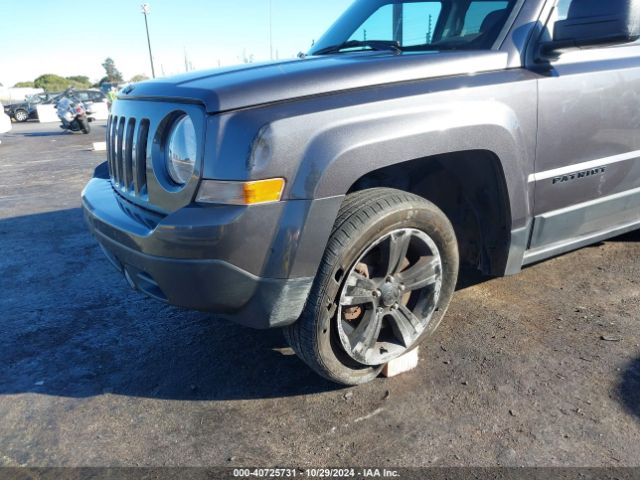 1C4NJPBA1FD372336 Jeep Patriot Altitude Edition