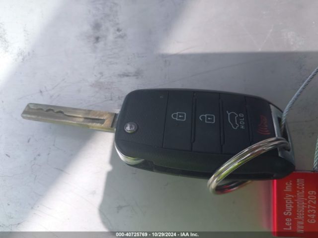 5XYPG4A33GG005336 KIA Sorento 2.4l Lx
