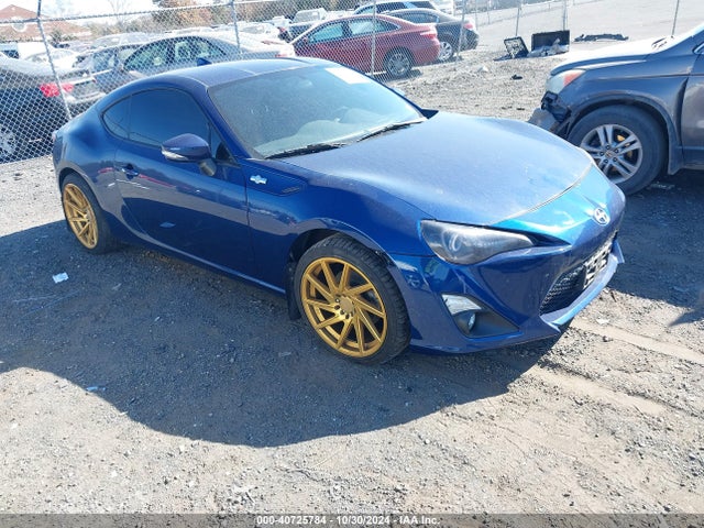 2015 JF1ZNAA16F8710395 главное изображение