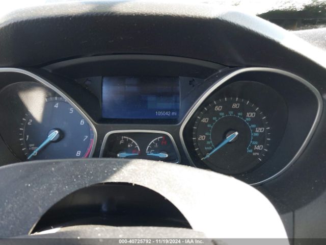 1FADP3F25EL121559 Ford FOCUS SE