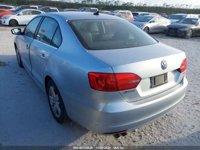 3VWLL7AJXEM361189 Volkswagen Jetta 2.0l Tdi