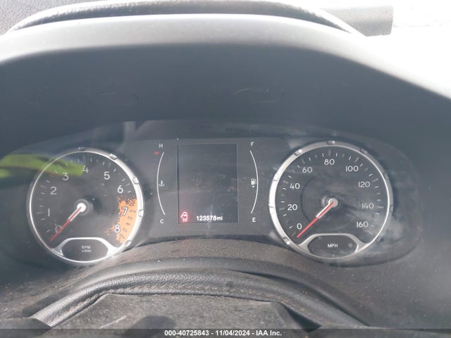 ZACCJBAB6JPJ48166 Jeep Renegade Sport 4x4