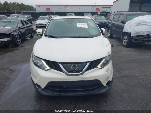 JN1BJ1CP5HW024584 Nissan Rogue Sport Sl