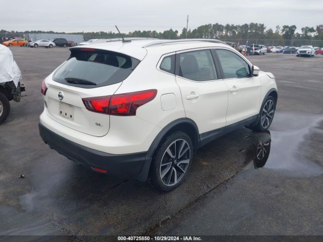 JN1BJ1CP5HW024584 Nissan Rogue Sport Sl