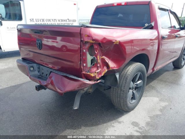1C6RR6KG0JS285659 RAM 1500 Express  4x2 5'7 Box