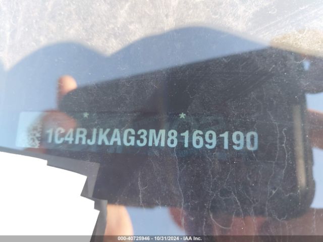 1C4RJKAG3M8169190 Jeep Grand Cherokee L Laredo