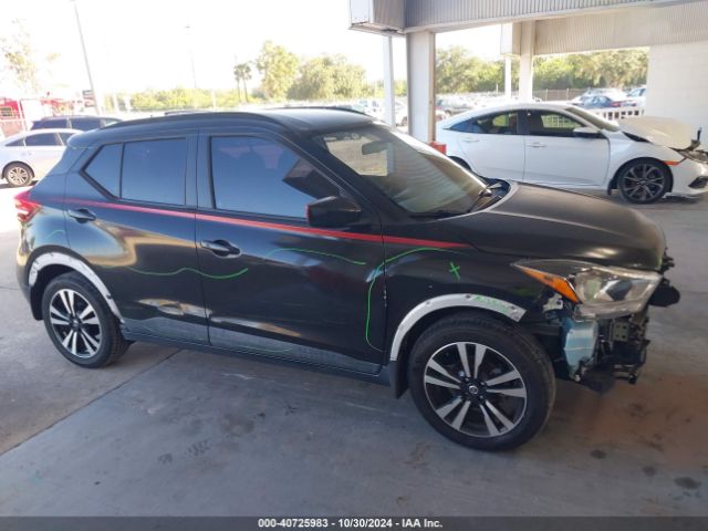 3N1CP5CU7JL526461 Nissan KICKS SV