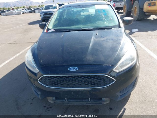 1FADP3E26HL325275 Ford FOCUS S