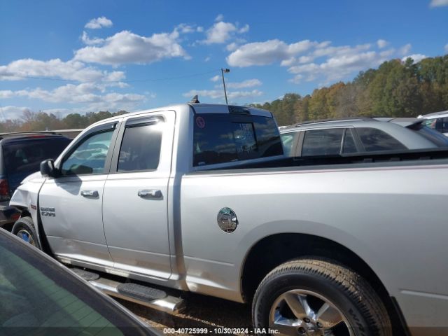 1C6RR6GT5JS114587 RAM 1500 Big Horn  4x2 6'4 Box