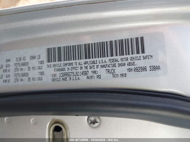 1C6RR6GT5JS114587 RAM 1500 Big Horn  4x2 6'4 Box
