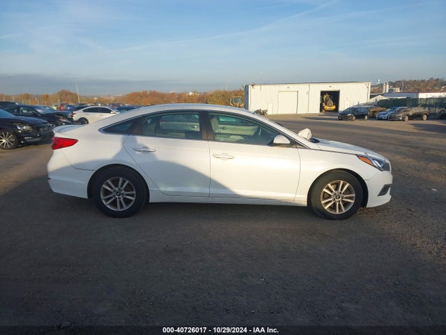 Hyundai SONATA SE 2016 5NPE24AF7GH358493 Image 13