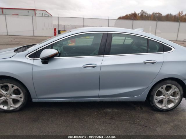 1G1BF5SM2H7139353 Chevrolet Cruze Premier Auto