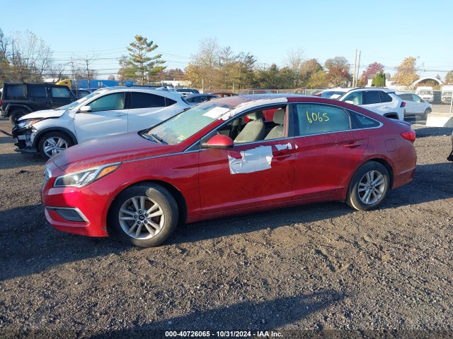 Hyundai SONATA SE 2016 5NPE24AF1GH357789 Image 13