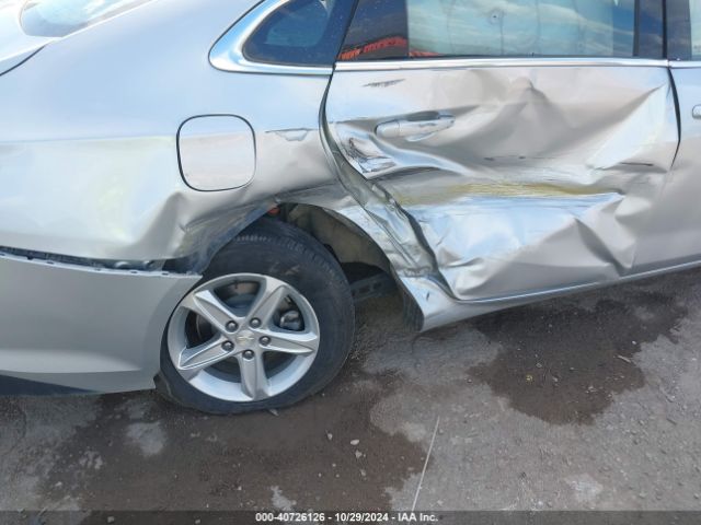 1G1ZB5ST8LF038379 Chevrolet Malibu Fwd Ls
