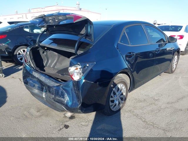 Toyota COROLLA LE 2019 5YFBURHE3KP947608 Image 4