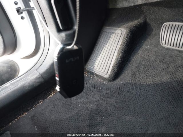 5XYK43AF5PG037129 KIA Sportage Sx