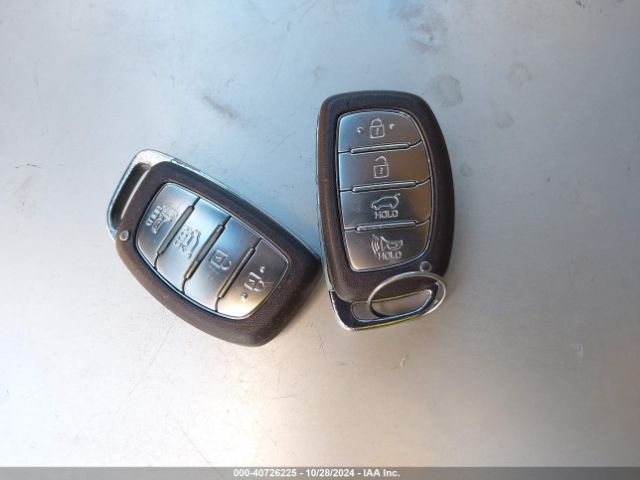 KM8J33A2XGU260384 Hyundai Tucson Limited