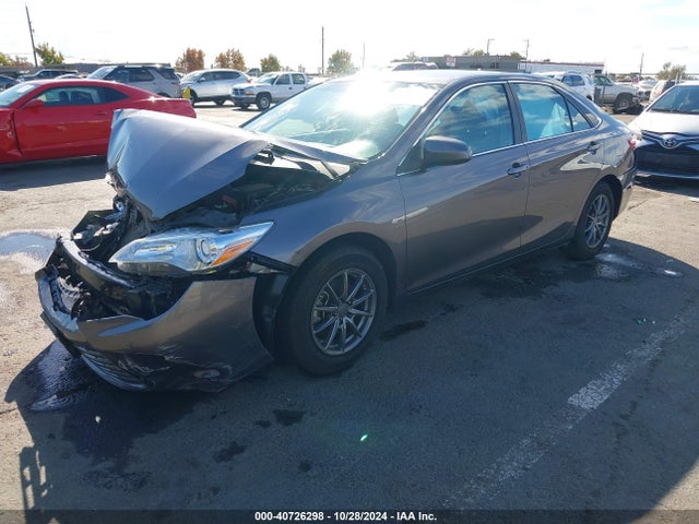 Toyota CAMRY LE 2015 4T4BF1FK1FR465380 Image 2