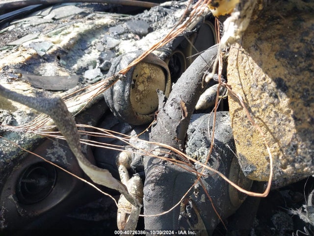 2003 MINI COOPER S WMWRE33433TD73366 Photo 6