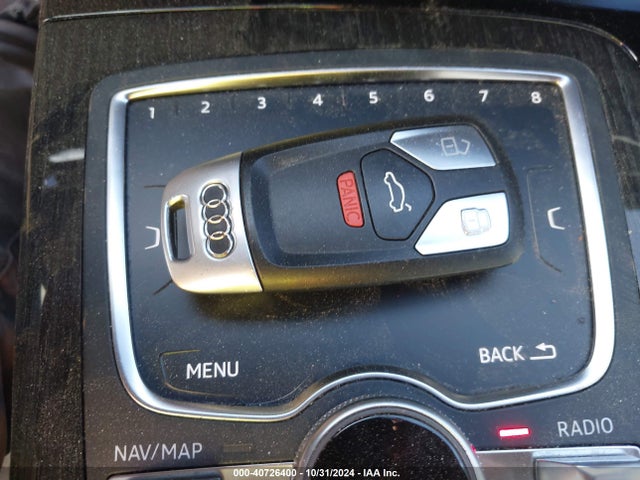 WA1VAAF76JD041685 Audi Q7 3.0t Premium