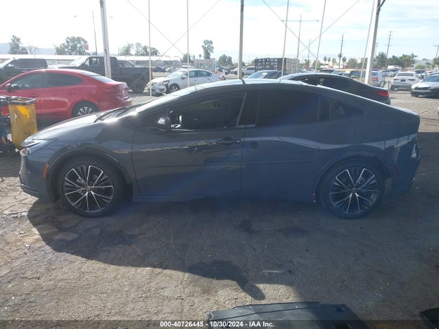 Toyota PRIUS XLE 2024 JTDACAAUXR3030475 Image 15