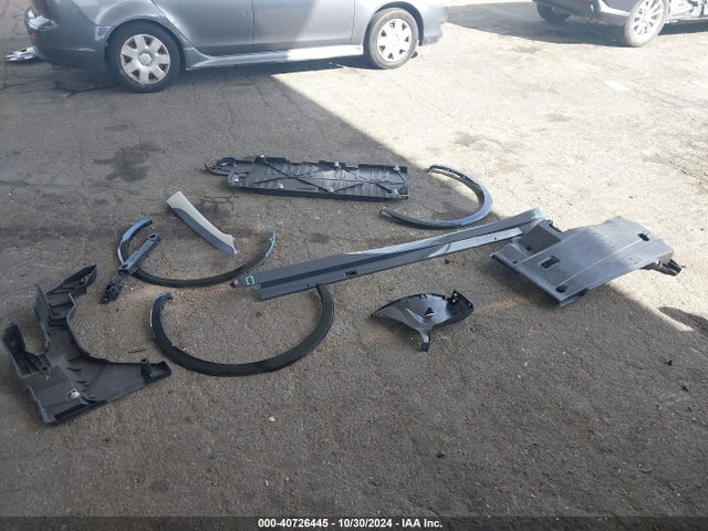 Toyota PRIUS XLE 2024 JTDACAAUXR3030475 Image 12