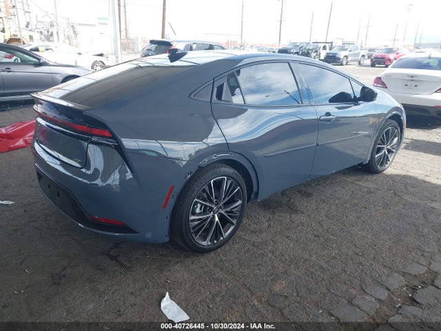 Toyota PRIUS XLE 2024 JTDACAAUXR3030475 Image 4