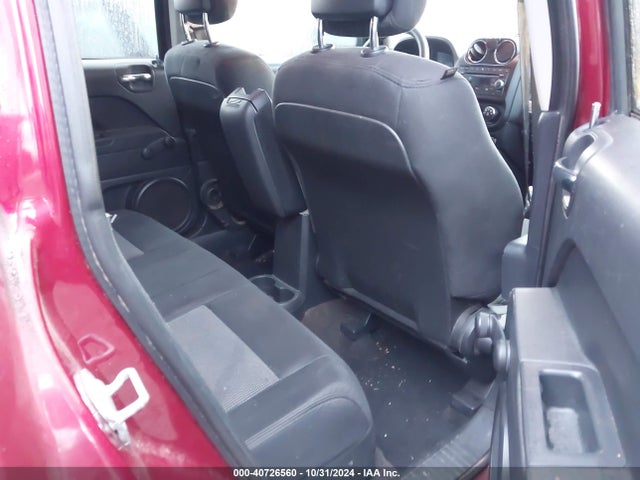 1C4NJCBB2ED732102 Jeep Compass Sport