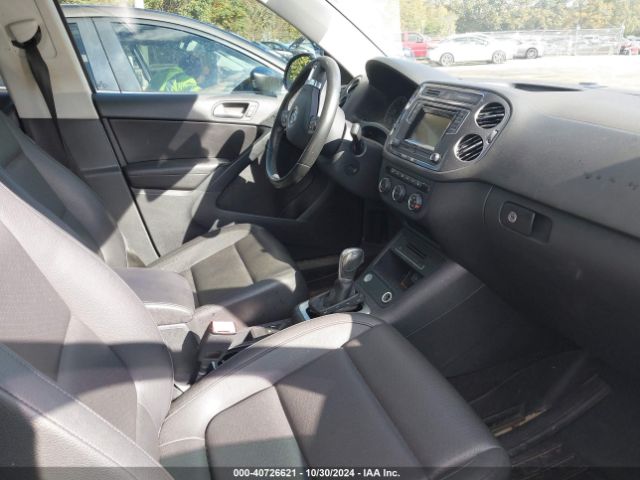 WVGBV7AX7GW601472 Volkswagen TIGUAN S