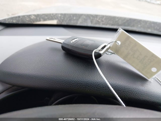 KIA Soul 2016 KNDJN2A2XG7380306 Image 11
