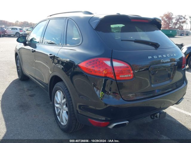 2012 PORSCHE CAYENNE WP1AA2A27CLA08076 Photo 2