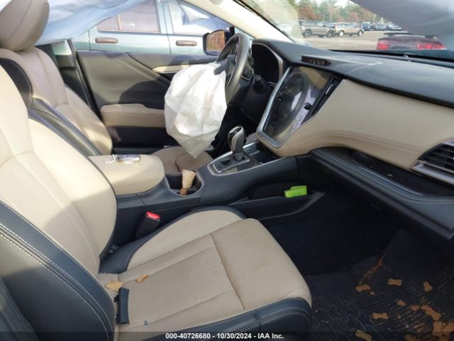 4S4BTANC3N3128033 Subaru Outback Limited