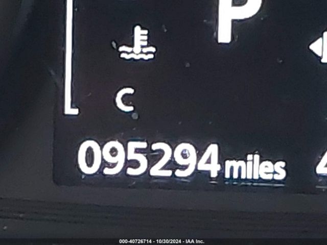 JA4AD2A3XKZ037336 Mitsubishi Outlander Es