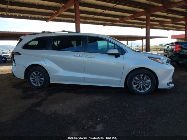 5TDYRKEC0NS081819 Toyota SIENNA XLE