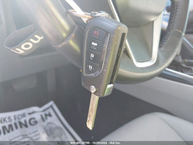 4T1G11AK8LU914815 Toyota CAMRY SE