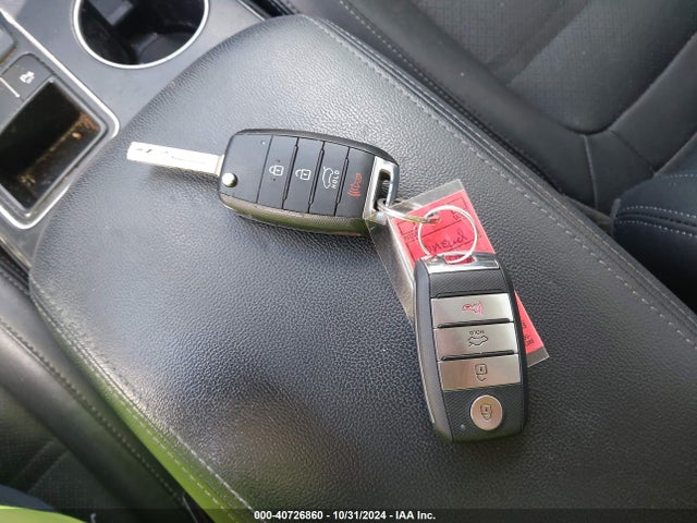 KIA Sorento 3.3l Ex 2016 5XYPH4A53GG160287 Image 11