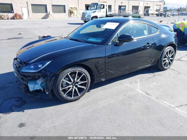 Toyota GR86 2024 JF1ZNBB16R8751702 Image 2
