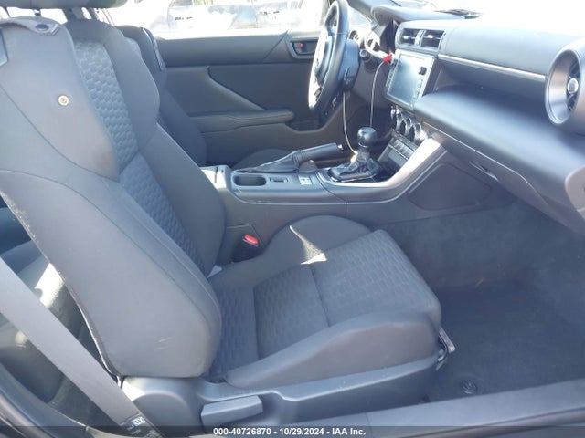Toyota GR86 2024 JF1ZNBB16R8751702 Image 5