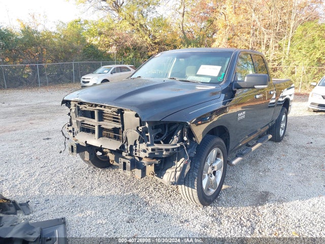 1C6RR7GG4JS247513 RAM 1500 Big Horn  4x4 6'4 Box