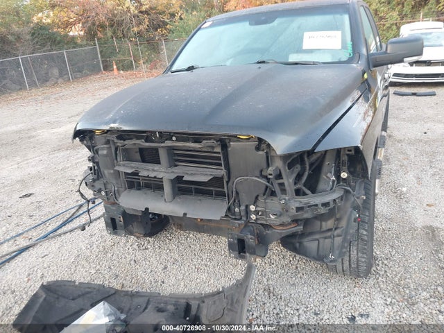 1C6RR7GG4JS247513 RAM 1500 Big Horn  4x4 6'4 Box