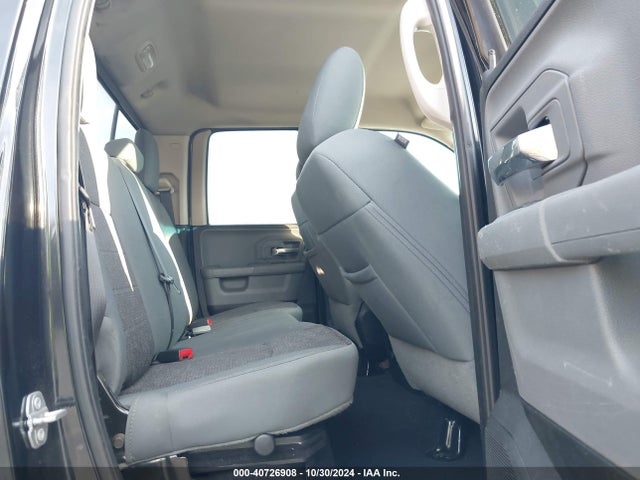 1C6RR7GG4JS247513 RAM 1500 Big Horn  4x4 6'4 Box