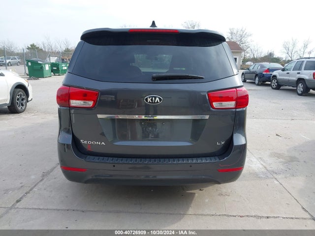 KIA SEDONA LX 2017 KNDMB5C13H6316238 Image 16