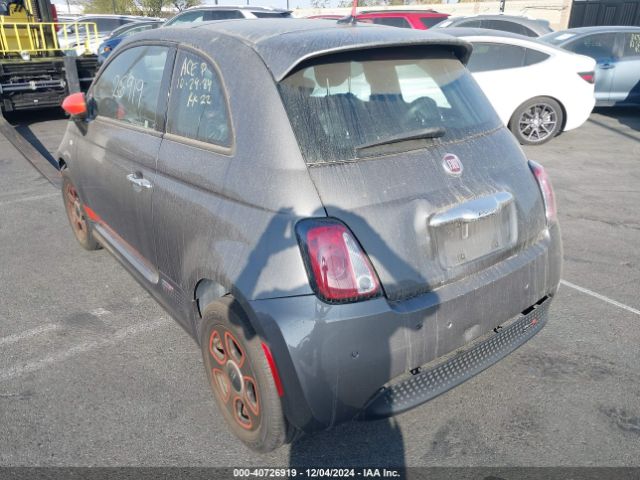 2013 FIAT 500E 3C3CFFGE4DT714162 Photo 2