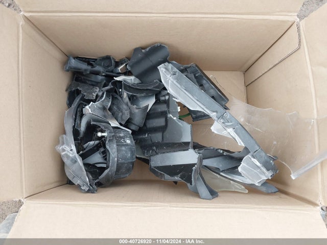 Chevrolet EQUINOX LT 2017 2GNFLFEK2H6174015 Image 12