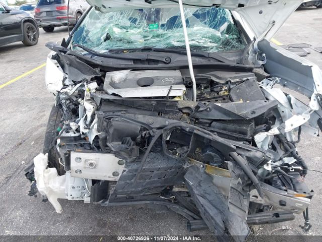JTHX3JBH6L2024714 Lexus UX 200